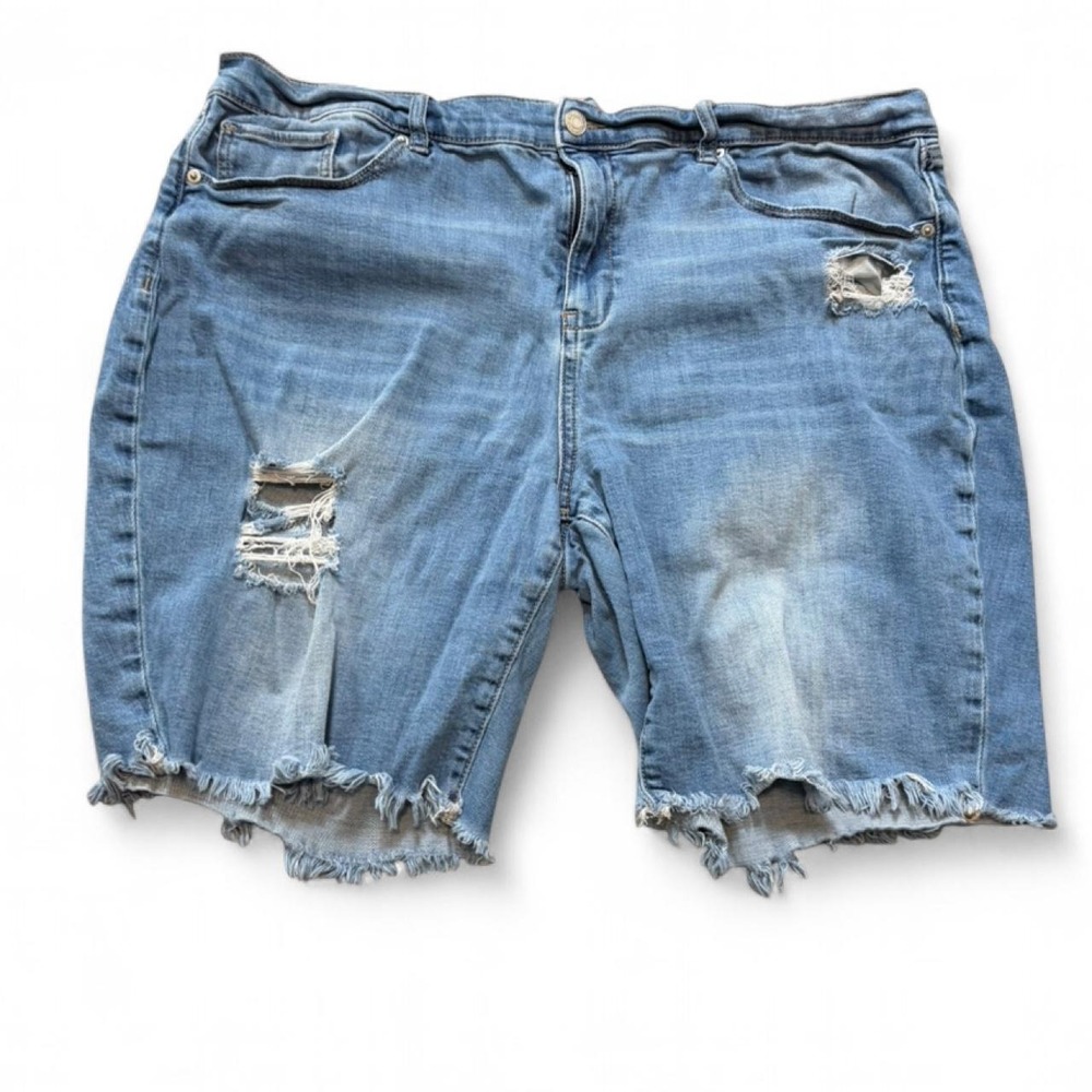 Soho New York & Co Distressed Denim Bermuda Shorts,‎ Women's Size 20